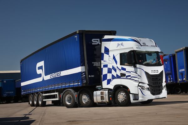 Driver appeal, uptime and dealer service trifecta sees Stoke’s S&L Services take four new IVECO S-WAY