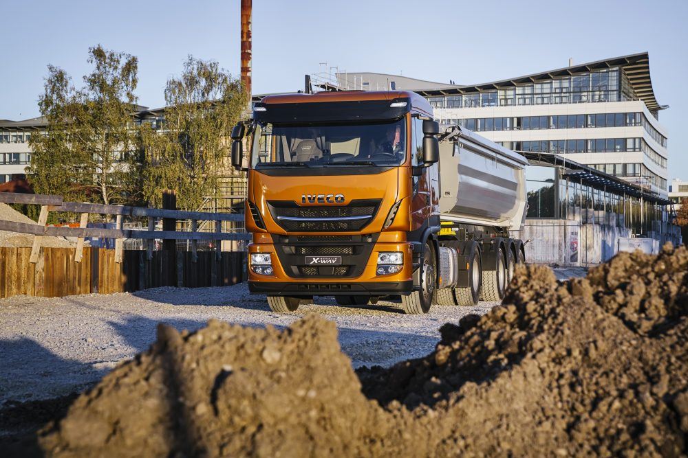 Stralis X-Way tractor unit to make UK debut on IVECO stand at Tip-ex 2019