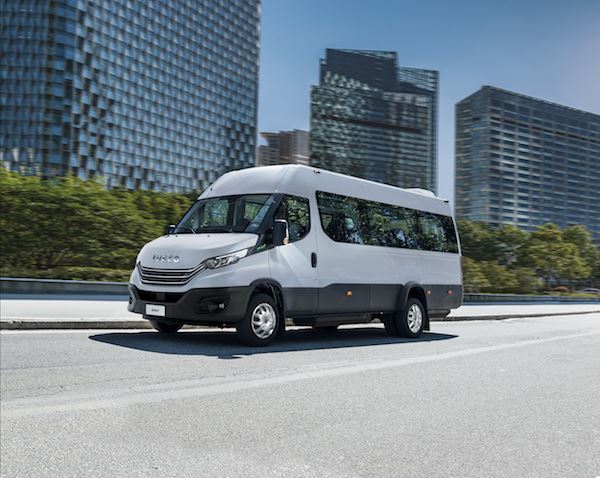 New IVECO Daily: the minibus that takes passenger transport to the next level