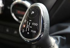 Iveco introduces Daily Hi-Matic the first eight-speed automated gearbox in its class