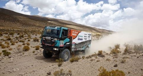 Iveco snatches lead in Dakar 2016