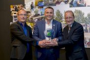 Daily Tourys is crowned “International Minibus of the Year 2017”