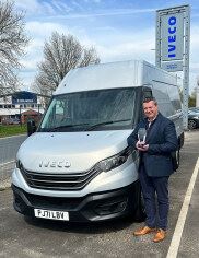 IVECO announces Walton Summit Truck Centre as its UK Dealer of the Year for 2022